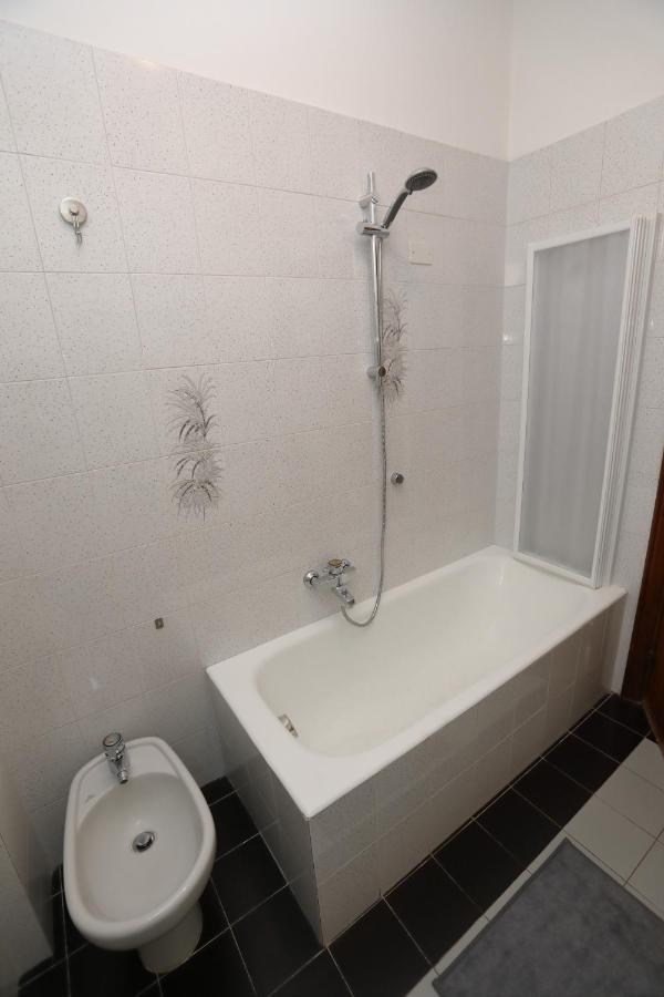 Dalla Nonna Casa Vacanze Apartman Sestri Levante Kültér fotó